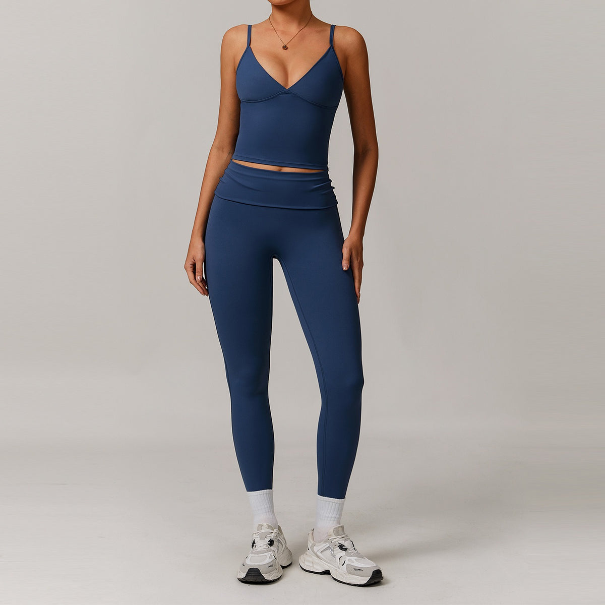 Freemyself recycled Yoga Set - Women's Street-Ready Tank & Skinny Leggings | Gym to Street Running